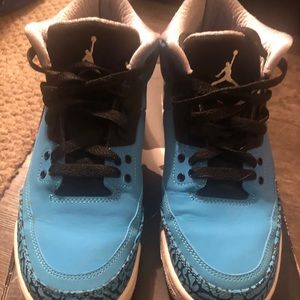 Jordan 3s powder blue